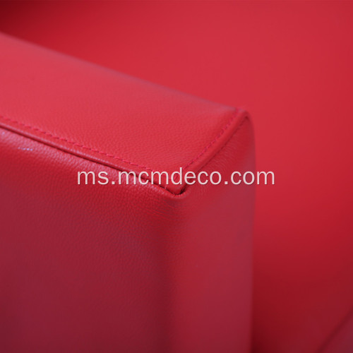 Kerusi sofa kulit tulen merah